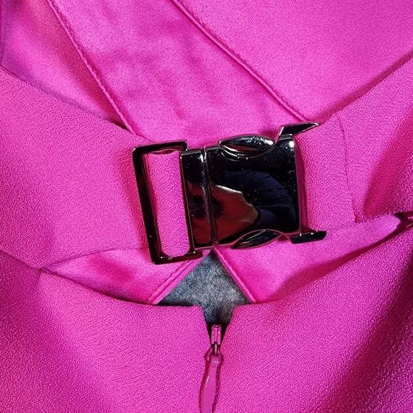 Finders Keepers Hot Pink Romper - Picture 4 of 11